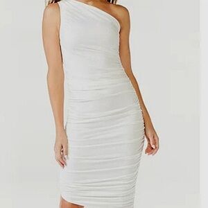 Sofia Vergara women’s one shoulder ruched side slimming white dress size 1X